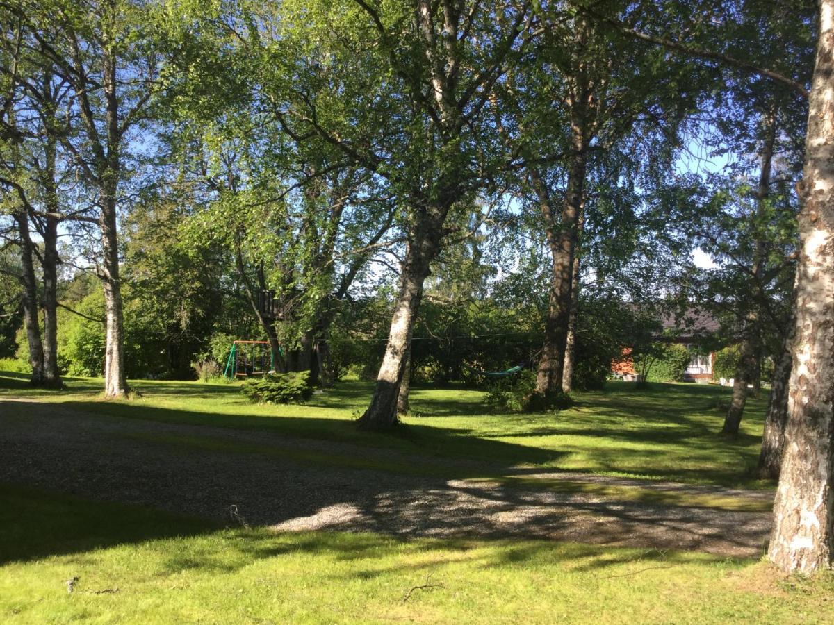 Lilla Lilo Garden Villa Östersund Buitenkant foto