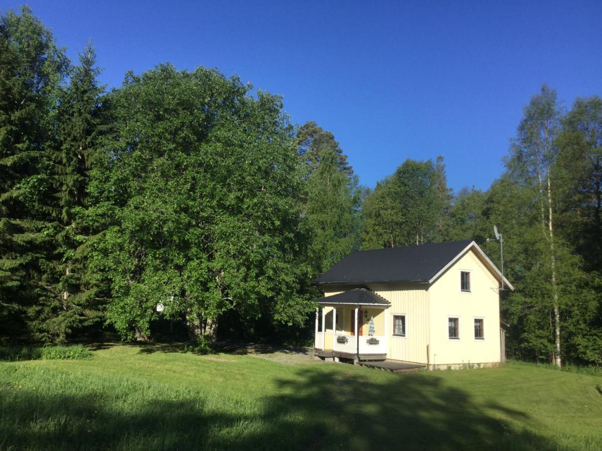 Lilla Lilo Garden Villa Östersund Buitenkant foto